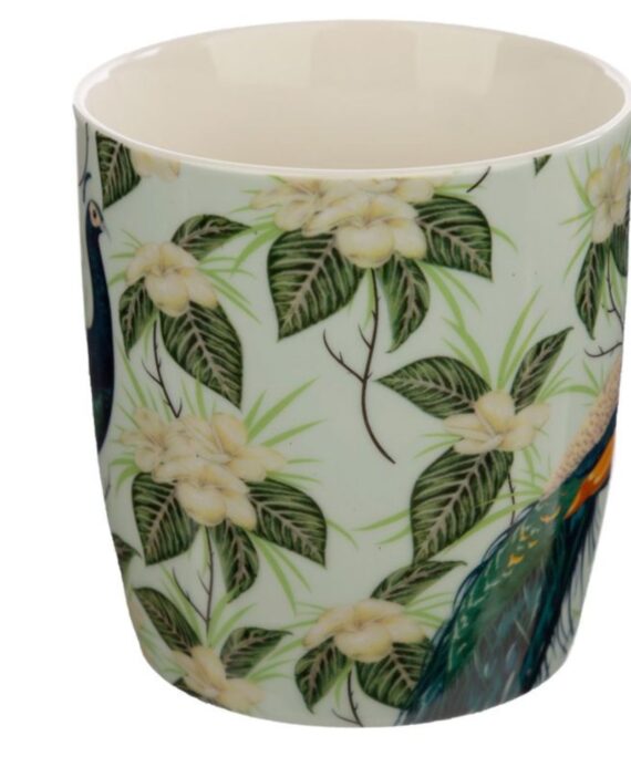 Porcelánový hrnek s pávem.
